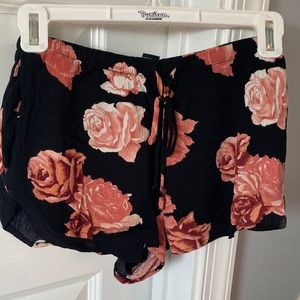 😝 Buy three get one free Forever 21Black Shorts